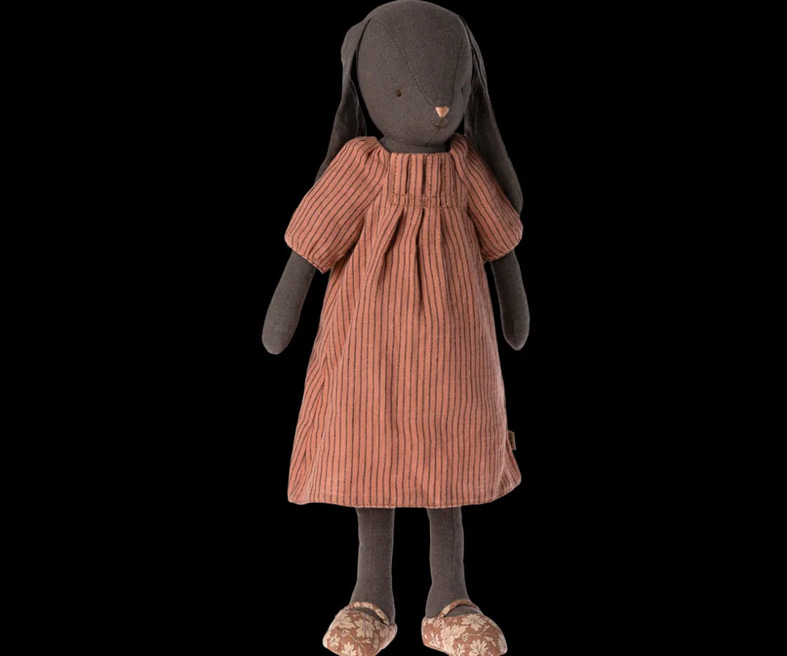 Shop Maileg Bunny size 3, Earth - Dress