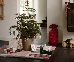 Best Maileg Christmas tree rug