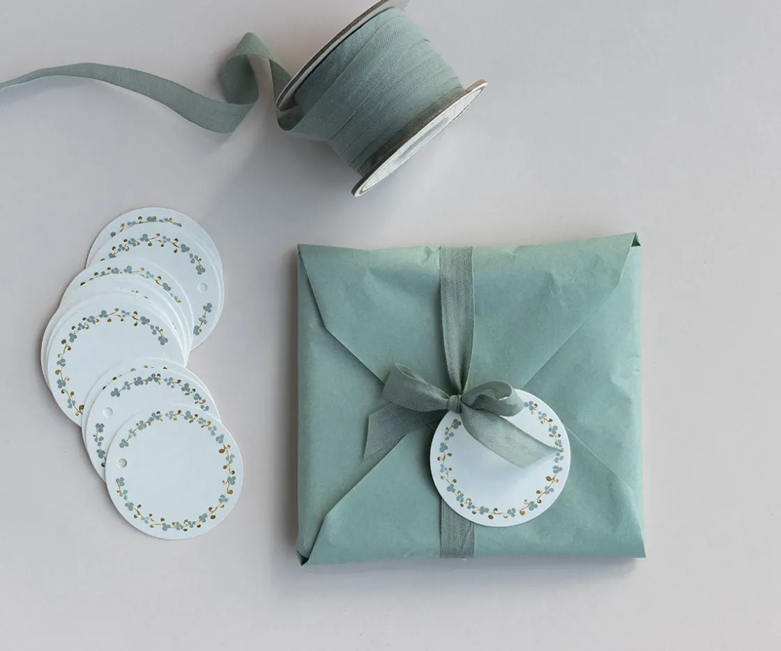 Discount Maileg Gift tags, Ring of flowers, 15 pcs.