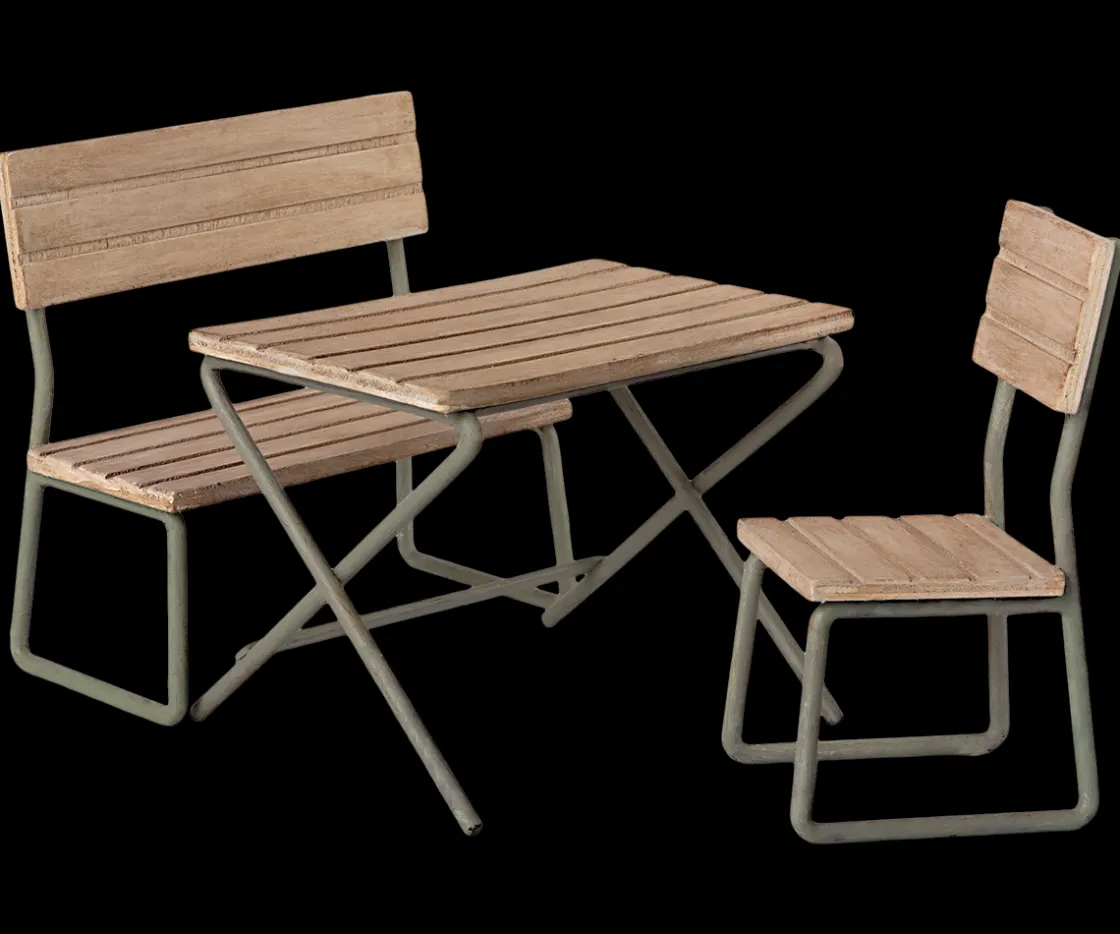 New Maileg Miniature garden set - Table with chair and bench