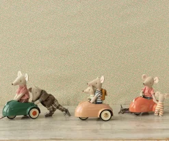 Online Maileg Mouse car - Coral