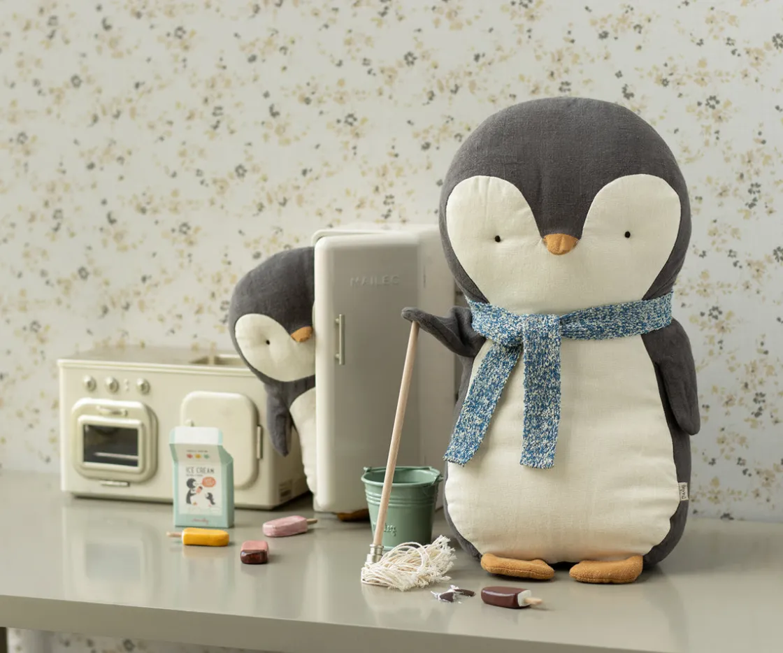 Flash Sale Maileg Penguin, Medium