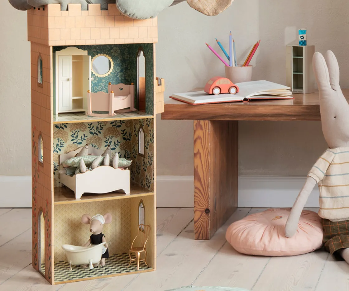 Hot Maileg Wooden bed, Mouse